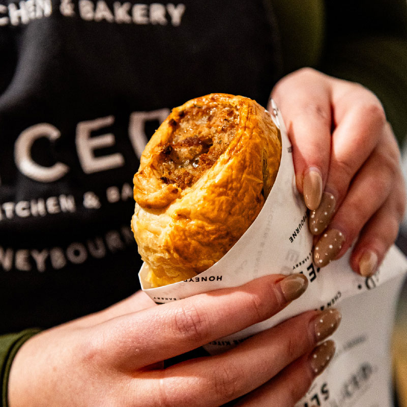 SLICED-Cake-Kitchen-and-Bakery-Honeybourne-Broadway-Cotswolds-2024b-13