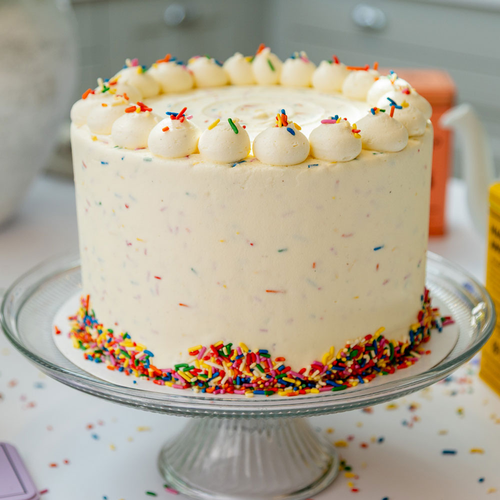 Vanilla Funfetti Cake - Image 6