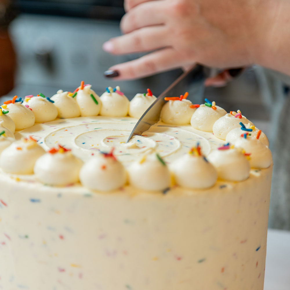 Vanilla Funfetti Cake - Image 3